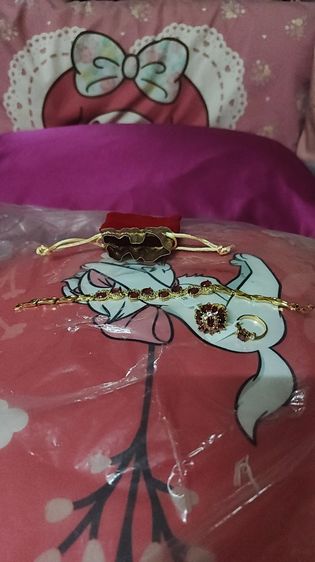 เครื่องประดับโกเมนหุ้มทอง18Kสร้อยข้อมือ1เส้น +แหวน2วง