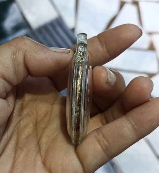 พระเหรียญเก่า 1 องค์ รูปที่ 4