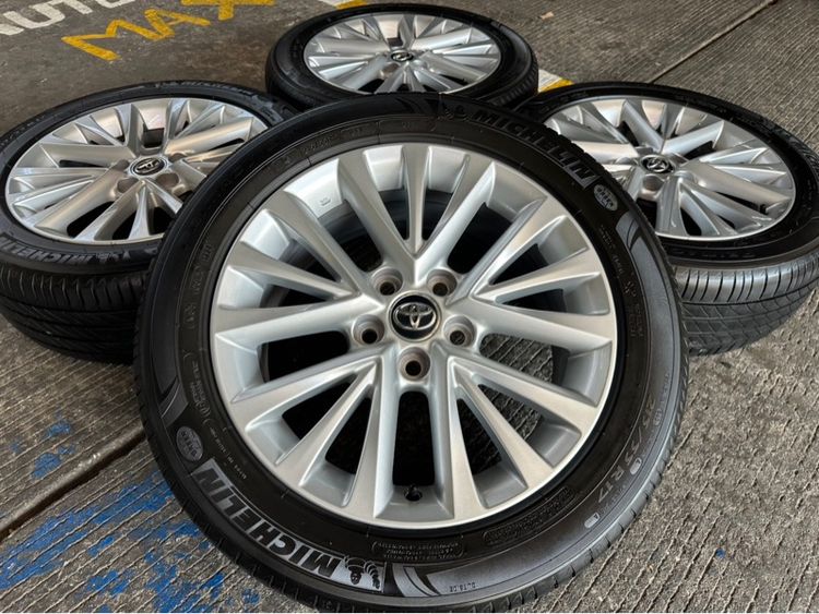 17" Toyota Camry ขอบ 17 นิ้ว Top Hybrid 🔥