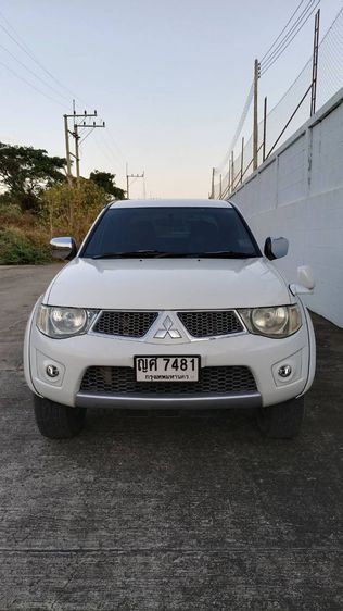 Mitsubishi Triton 2011 2.5 Plus GLS ดีเซล เกียร์อัตโนมัติ ขาว รูปที่ 3