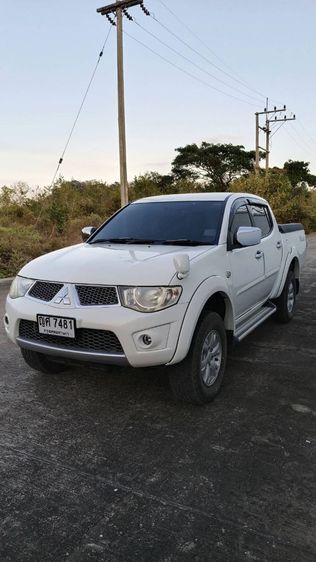 Mitsubishi Triton 2011 2.5 Plus GLS ดีเซล เกียร์อัตโนมัติ ขาว รูปที่ 4