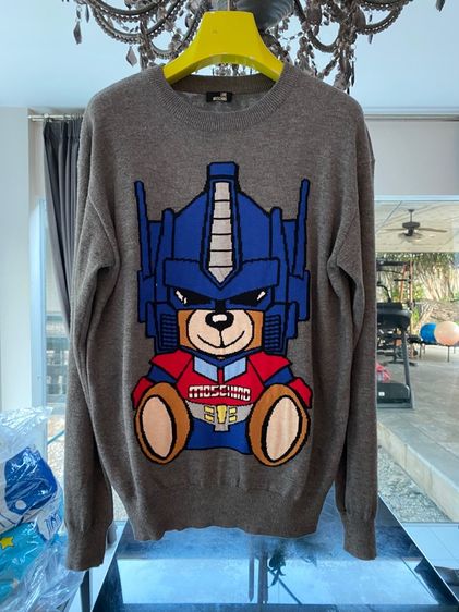 มอสชิโน เสื้อแขนยาว เนื้อผ้าไหมพรมอิตาลี สภาพใหม่เอี่ยม