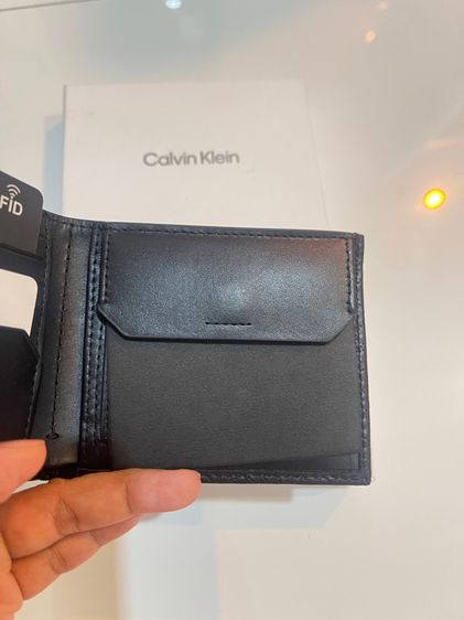 กระเป๋าสตางค์Calvin Klein รูปที่ 3