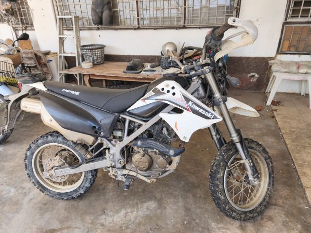 ขาย Kawasaki D-Tracker 150 รูปที่ 3