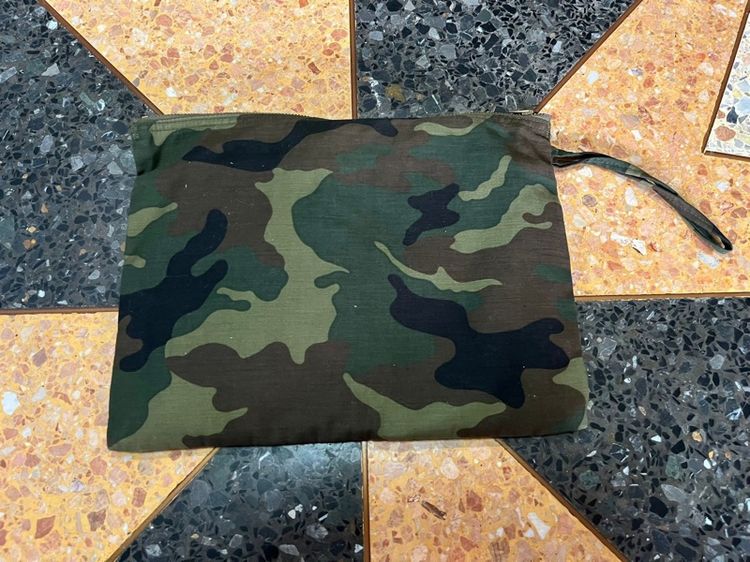 📌LEE รูปที่ 2