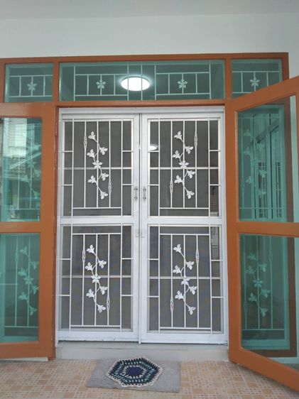 มีบางส่วน ขายทาวน์เฮาส์ 2 ชั้น โครงการสิรภัทร 2 นนทบุรี ทำเลดี เดินทางสะดวก ใกล้สถานีรถ ไฟฟ้าสายสีม่วง รูปที่ 3