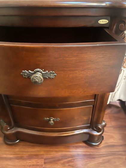 ตู้ข้างเตียงมือสองสภาพเหมือนใหม่ รูปที่ 3