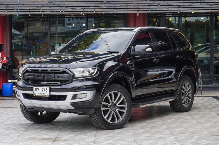 Ford Everest 2019 2.0 Titanium Plus 4WD Utility-car ดีเซล ไม่ติดแก๊ส เกียร์อัตโนมัติ ดำ รูปที่ 3