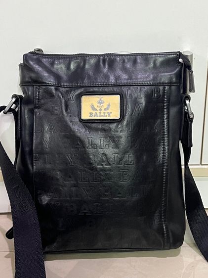 ชาย ดำ อื่นๆ กระเป๋าสะพายหนังแท้งานแบรนด์สภาพใหม่