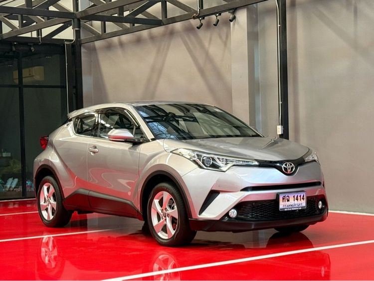 Toyota C-HR 2019 1.8 Mid Utility-car เบนซิน ไม่ติดแก๊ส เกียร์อัตโนมัติ เทา