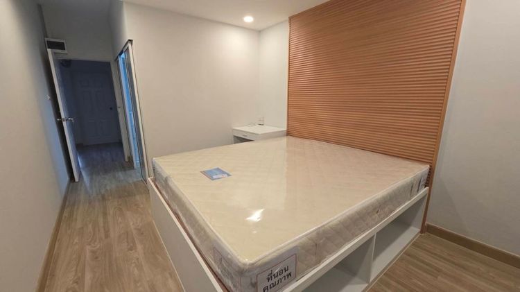 มีบางส่วน ขายทาวน์เฮาส์ 2 ชั้น ม.อมรพันธ์ 9 ซ.เสนานิคม 1 ลาดพร้าว ทำเลดี เดินทางสะดวก ใกล้ BTS เสนานิคม  รูปที่ 2