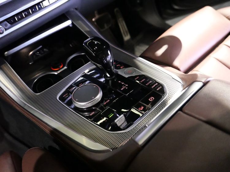 BMW X5 2022 3.0 xDrive45e M Sport 4WD Sedan ปลั๊กอินไฮบริด (PHEV) ดำ รูปที่ 3