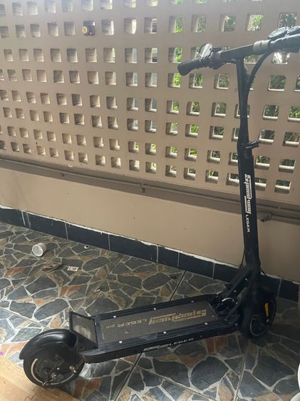 สกู๊ดเตอร์ไฟฟ้า