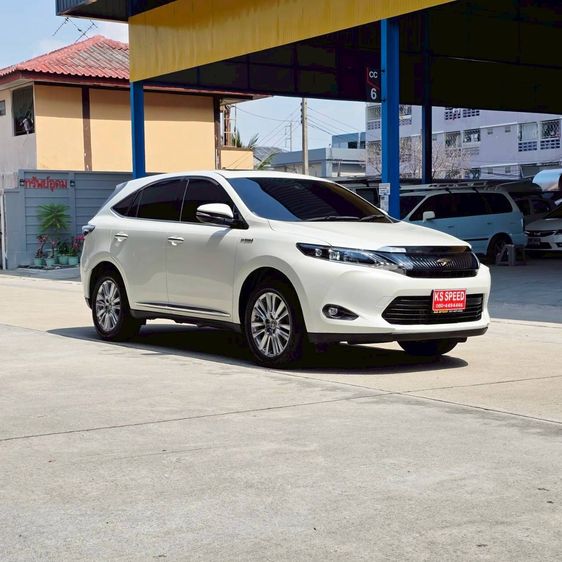 Toyota Harrier 2014 2.5 Hybrid E-Four 4WD Utility-car ไฮบริด ไม่ติดแก๊ส เกียร์อัตโนมัติ ขาว รูปที่ 3