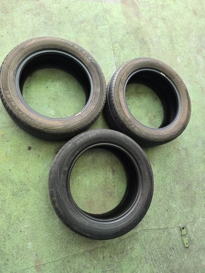 ยางรถยนต์