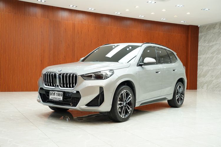 BMW X1 2025 2.0 sDrive20i M Sport Utility-car เบนซิน เกียร์อัตโนมัติ เทา รูปที่ 4