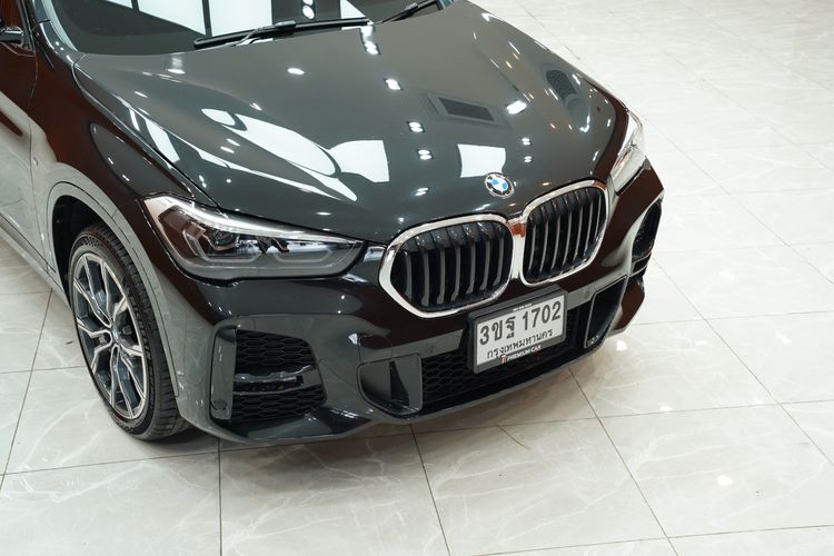 BMW X1 2022 2.0 sDrive20d M Sport Utility-car ดีเซล เกียร์อัตโนมัติ ดำ รูปที่ 2