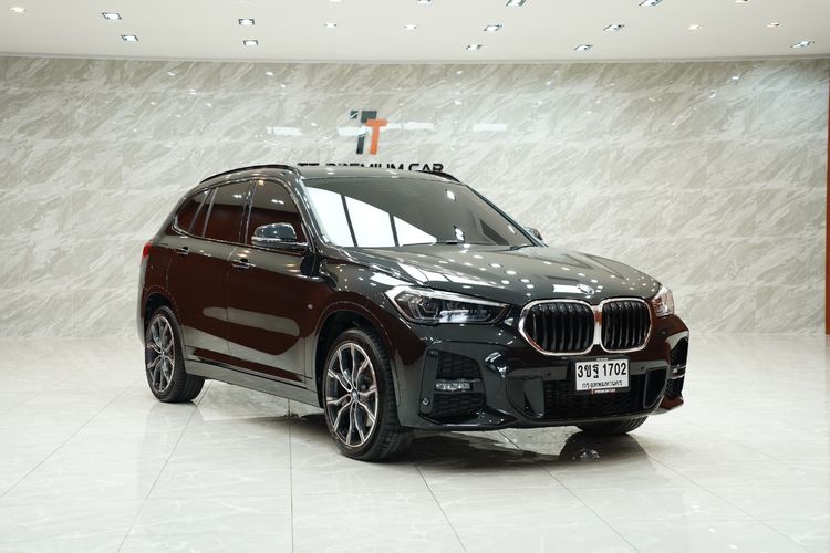 BMW X1 2022 2.0 sDrive20d M Sport Utility-car ดีเซล เกียร์อัตโนมัติ ดำ