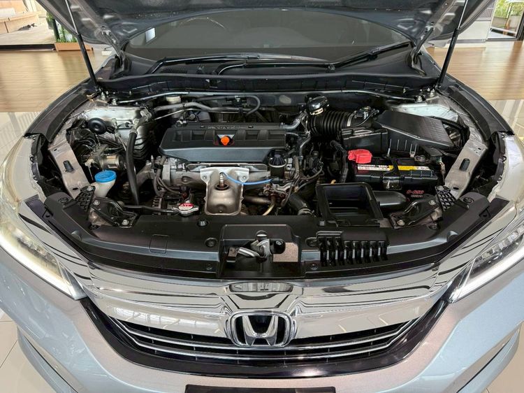 Honda Accord 2017 2.0 EL Sedan เบนซิน ไม่ติดแก๊ส เกียร์อัตโนมัติ เงิน รูปที่ 4