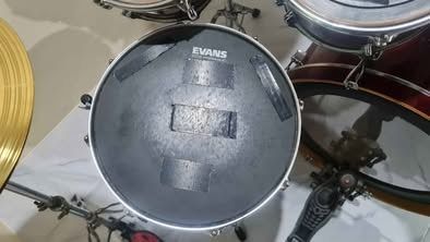 กลองชุด รูปที่ 2