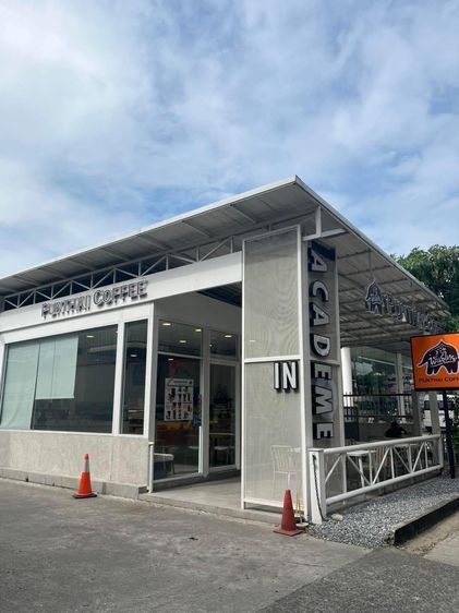 พื้นที่/ร้านขายสินค้า เซ้งหรือให้เช่าพื้นที่ ติดถนนสุขุมวิท ระหว่าง bts บางนา แบริ่ง