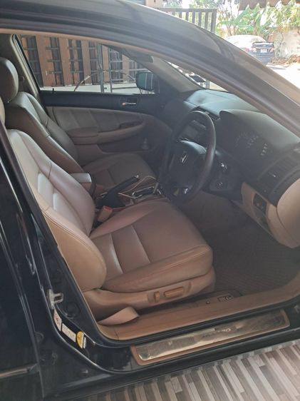 Honda Accord 2004 2.4 EL i-VTEC Sedan เบนซิน LPG เกียร์อัตโนมัติ ดำ รูปที่ 2