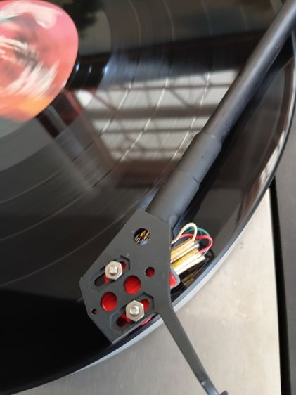 ขายเครื่องเล่นแผ่นเสียง Linn sondek LP12 รูปที่ 3