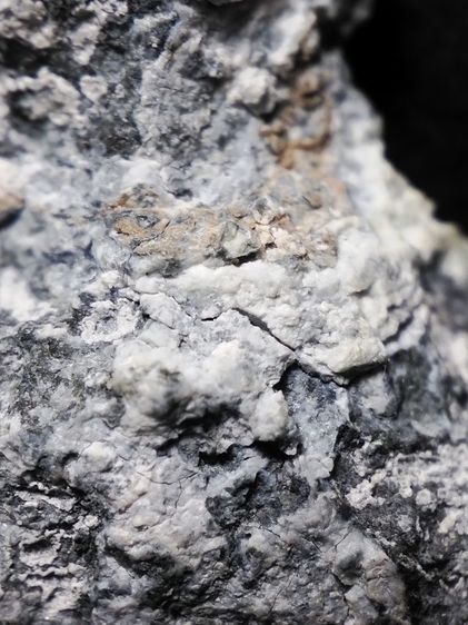 พระเนื้อชินครับ รูปที่ 14