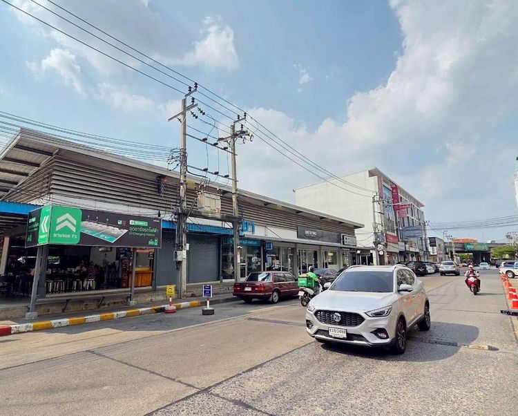 เซ้งร้านขายยา ทำเลดี ตลาดถนอมมิตร ถนนวัชรพล รูปที่ 8