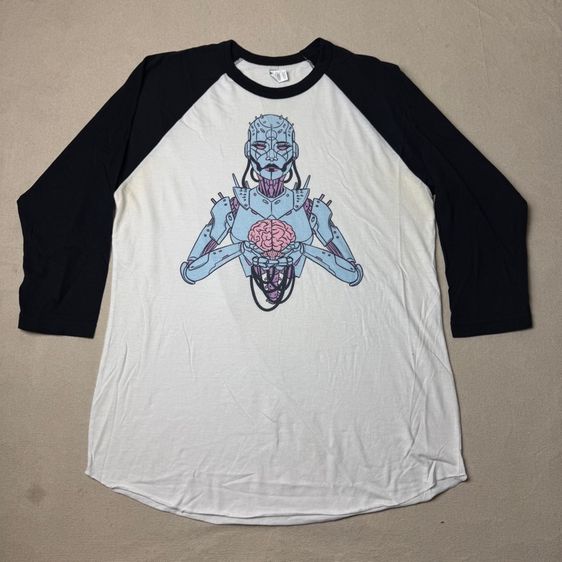 เสื้อยืดแขนสามส่วน Size M 