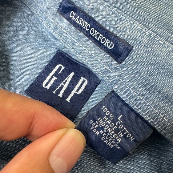 เสื้อเชิ้ต​ GAP ผ้าสวย เหมือน Chambray​ Size L รูปที่ 2