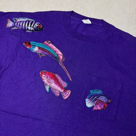 เสื้อยืด 90s กระเป๋า​ริม เพนท์​ลาย Size XL  รูปที่ 6