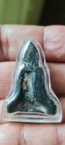 พระร่วงนั่งหลังลิ่ม รูปที่ 2