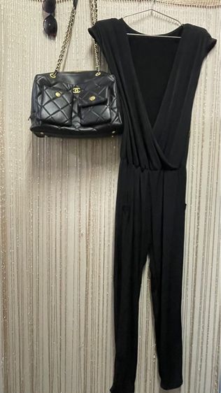 เสื้อผ้าสีดำ รูปที่ 17