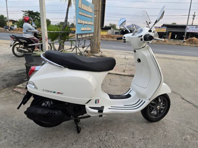 ขายด่วน vespa lx125 ปี 2022 รูปที่ 7