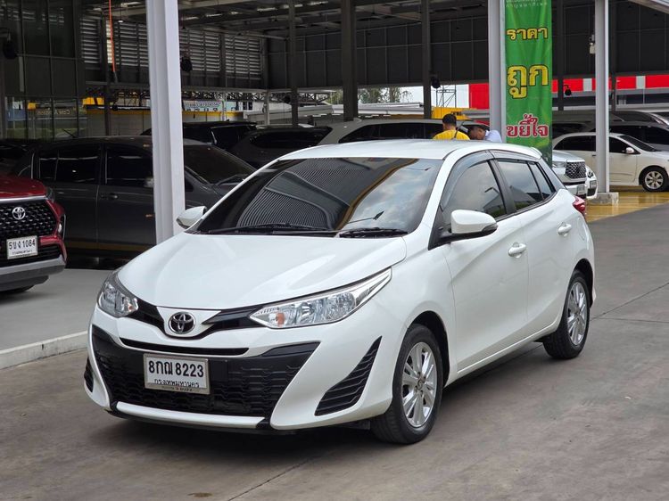 Toyota Yaris 2018 1.2 E Sedan เบนซิน ไม่ติดแก๊ส เกียร์อัตโนมัติ ขาว