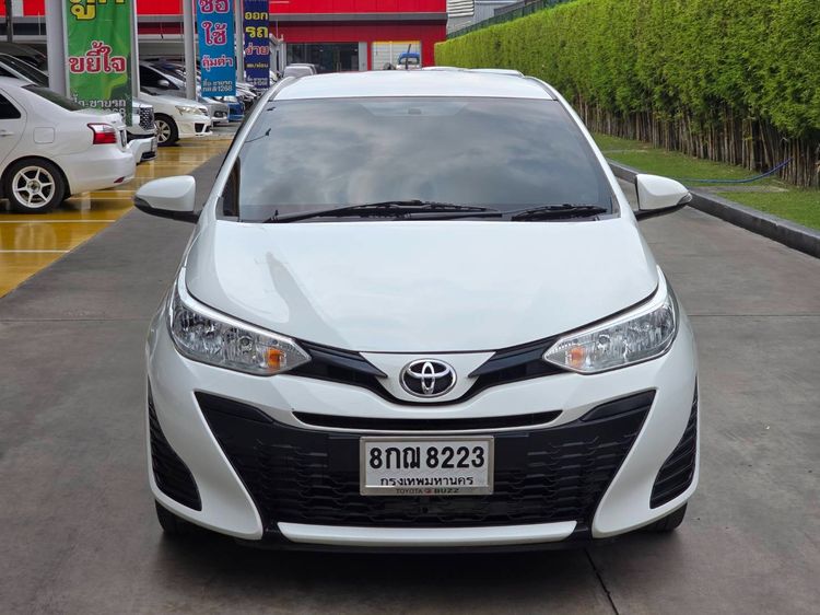 Toyota Yaris 2018 1.2 E Sedan เบนซิน ไม่ติดแก๊ส เกียร์อัตโนมัติ ขาว รูปที่ 2