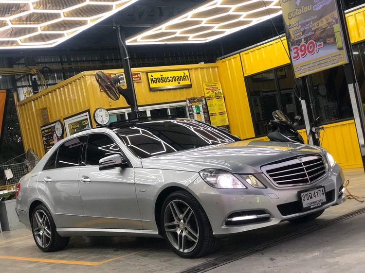 รถ Mercedes-Benz E-Class E250 CGI สี บรอนซ์เงิน