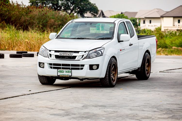 รถ Isuzu D-MAX 2.5 EX Ddi i-TEQ สี ขาว