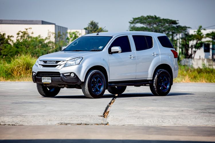 Isuzu MU-X 2015 2.5 Utility-car ดีเซล เกียร์อัตโนมัติ เทา รูปที่ 3