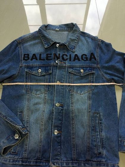 เสื้อยีนส์ balenciaga รูปที่ 2