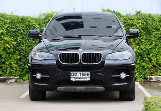 BMW X6 3.0D 4WD LCI Sunroof ปี2011