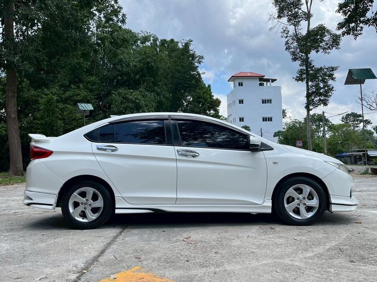 Honda City 2016 1.5 V i-VTEC Sedan เบนซิน ไม่ติดแก๊ส เกียร์อัตโนมัติ ขาว รูปที่ 4