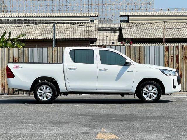 Toyota Hilux Revo 2020 2.4 Z Edition Mid Pickup ดีเซล ไม่ติดแก๊ส เกียร์ธรรมดา ขาว รูปที่ 3
