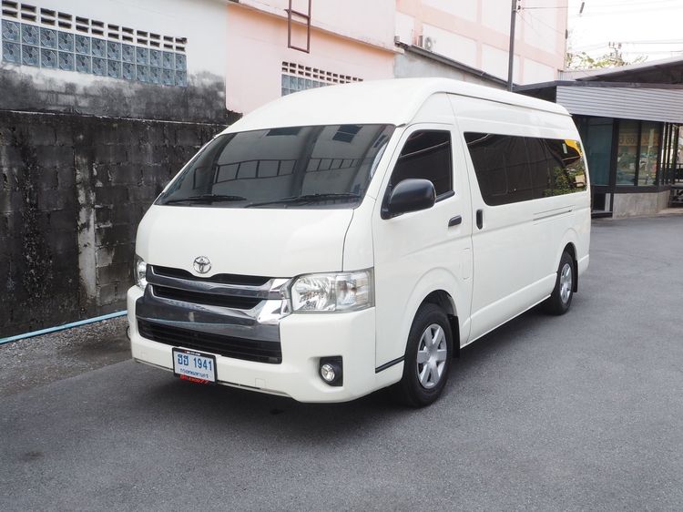Toyota Commuter 2019 3.0 Van ดีเซล ไม่ติดแก๊ส เกียร์อัตโนมัติ ขาว รูปที่ 2