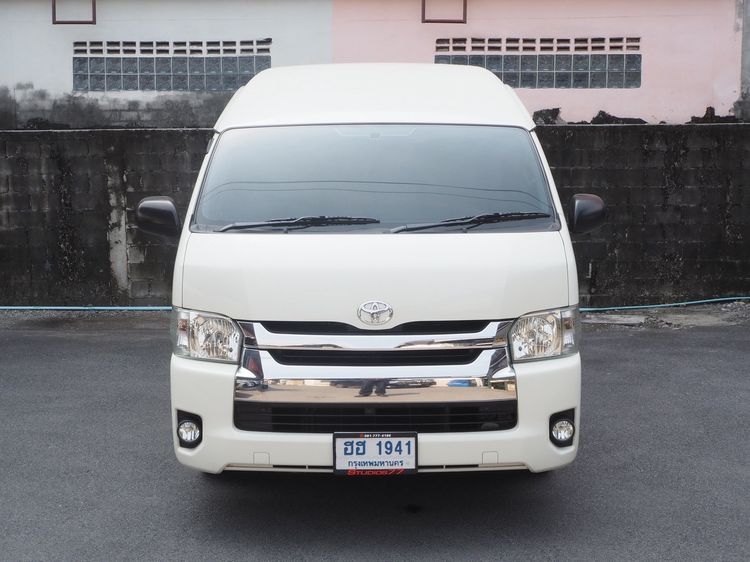 Toyota Commuter 2019 3.0 Van ดีเซล ไม่ติดแก๊ส เกียร์อัตโนมัติ ขาว รูปที่ 3