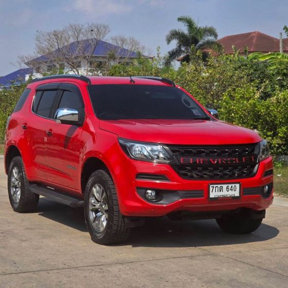 รถ Chevrolet Trailblazer 2.5 LTZ สี แดง