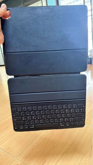 ขายคีย์บอร์ดappleของแท้มือสองipad pro12.9แค่ติดก็พิมพ์ได้ตั้งได้สภาพมีรอยใช้งานทั่วไปใช้งานได้ปกติขาย1,200บาท รูปที่ 4
