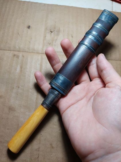 เครื่องรางมีดหมอนาคเกี้ยวหลวงพ่อเดิมใบ 5 นิ้วยาวรวม 9 นิ้วเก่า รูปที่ 6