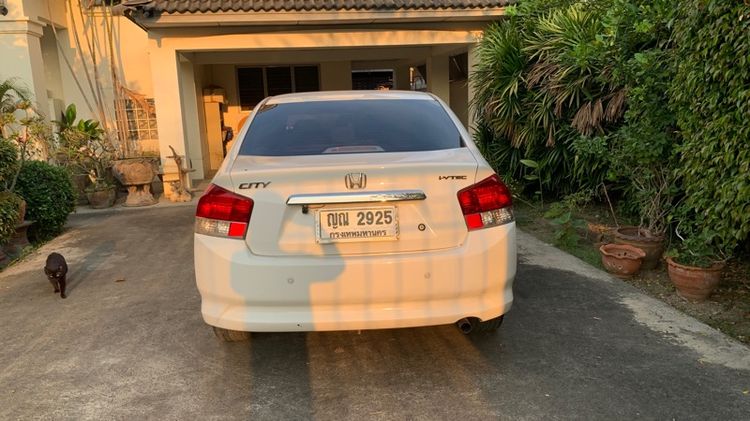 Honda City 2009 1.5 S i-VTEC Sedan เบนซิน ไม่ติดแก๊ส เกียร์อัตโนมัติ ขาว รูปที่ 3